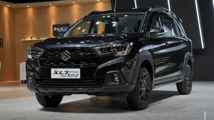 resmi-rilis-suzuki-new-xl7-hybrid-alpha-kuro-hadir-sebagai-varian-tertinggi-750x421